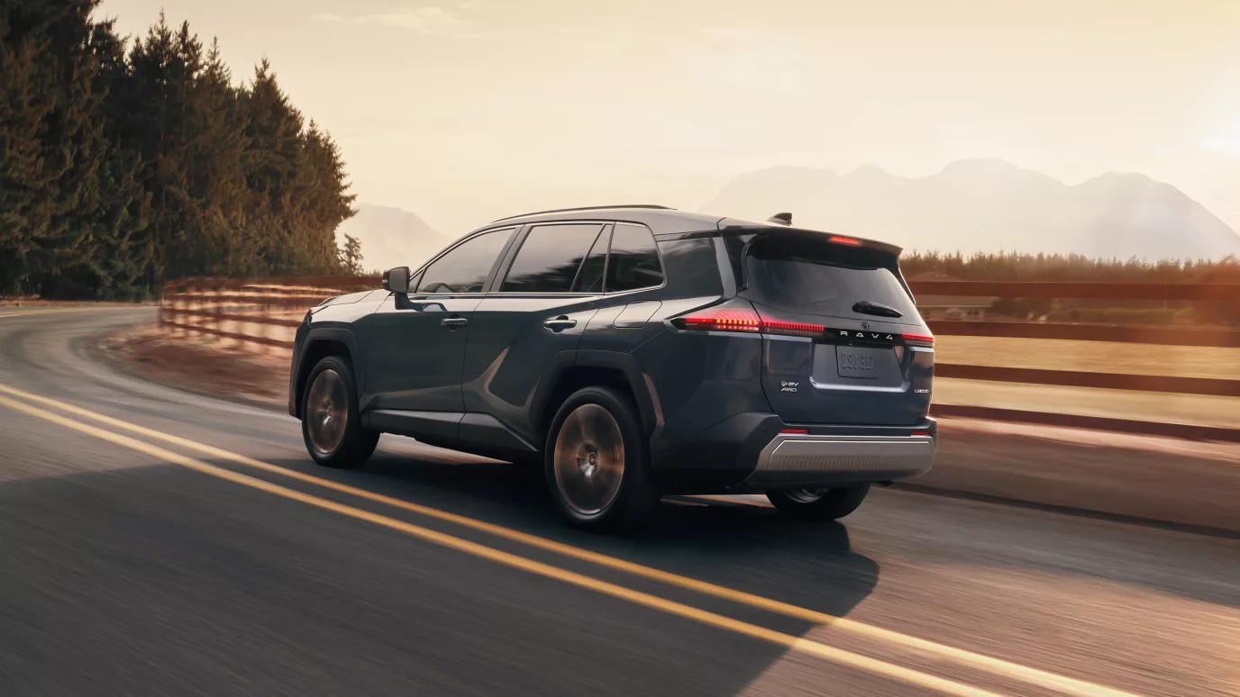 Toyota RAV4 AWD - 2